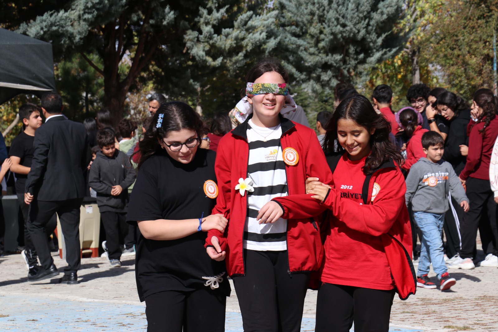 Hürriyet Koleji Öğrencilerinden Anlamlı Etkinlik