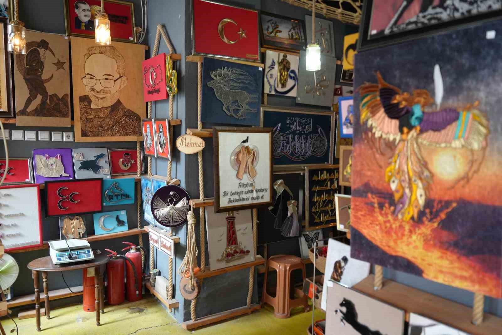 Çivi ve telin ustası: 71 yaşında sanatı yaşatıyor