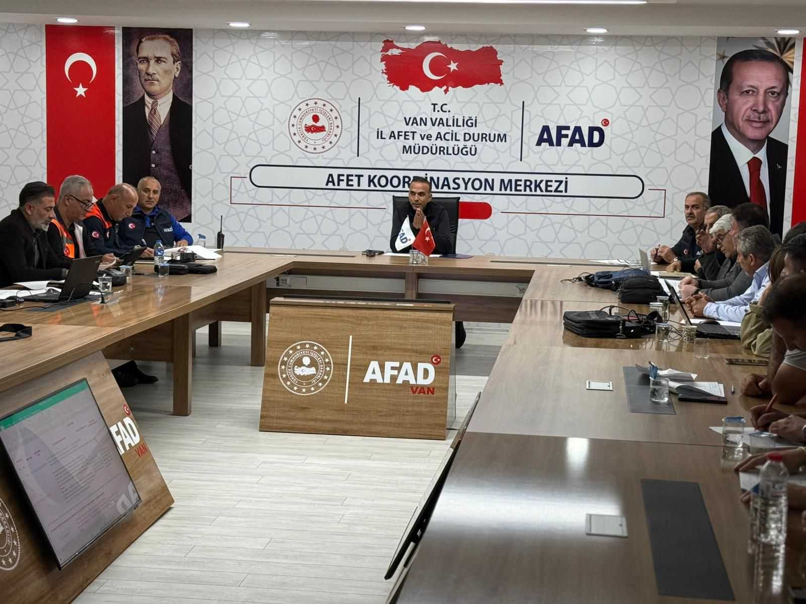 Van’da Türkiye Afet Müdahale Planı Kapsamında Masa Başı Tatbikatı Yapıldı