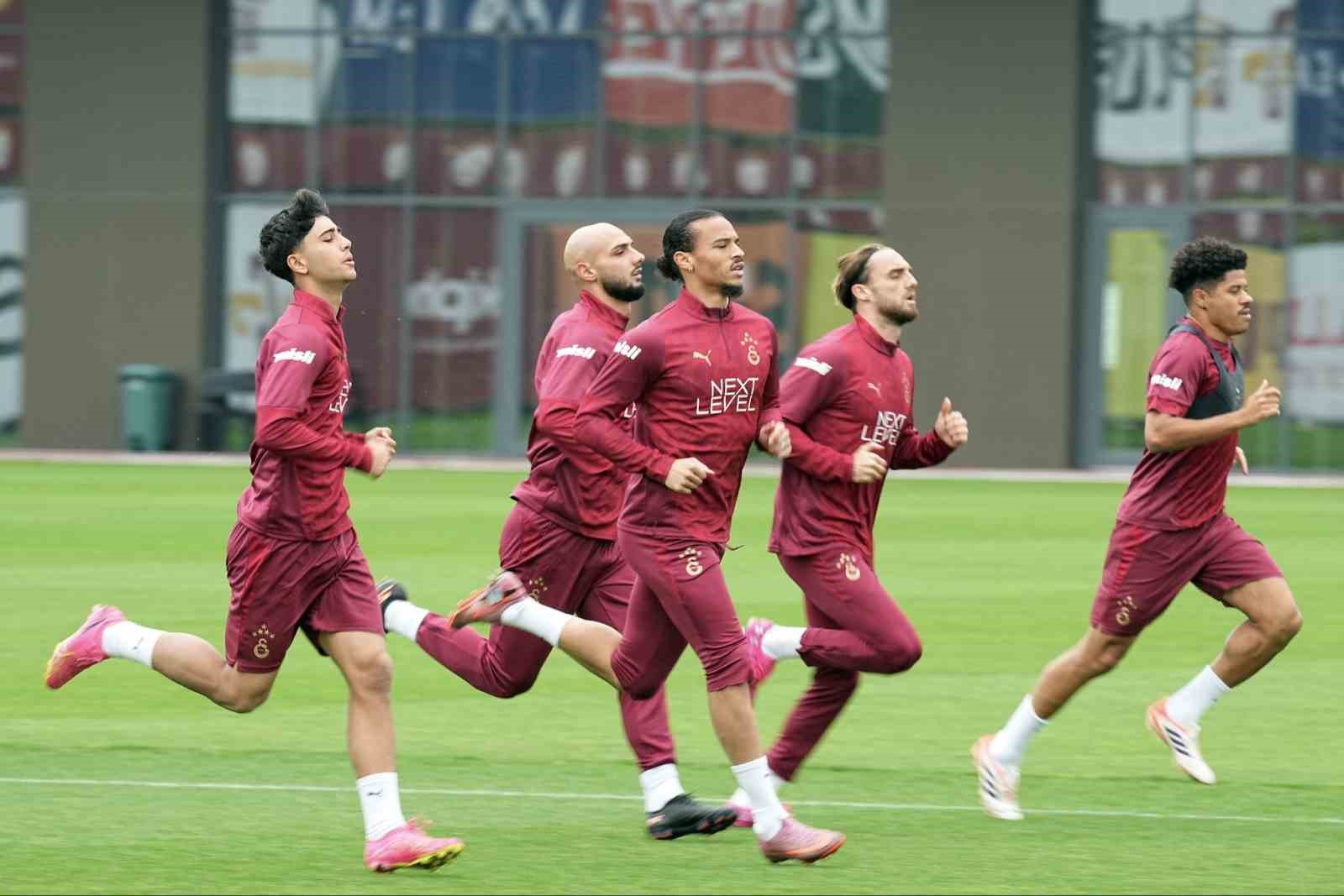 Galatasaray, Başakşehir maçı hazırlıklarına devam ediyor