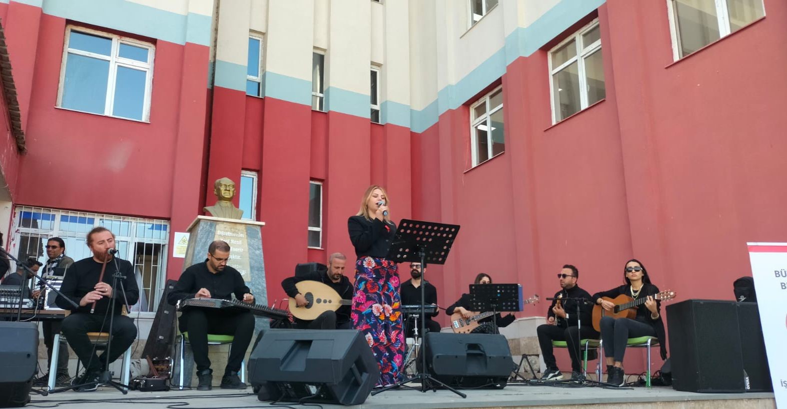 Van’da unutulmaz konser