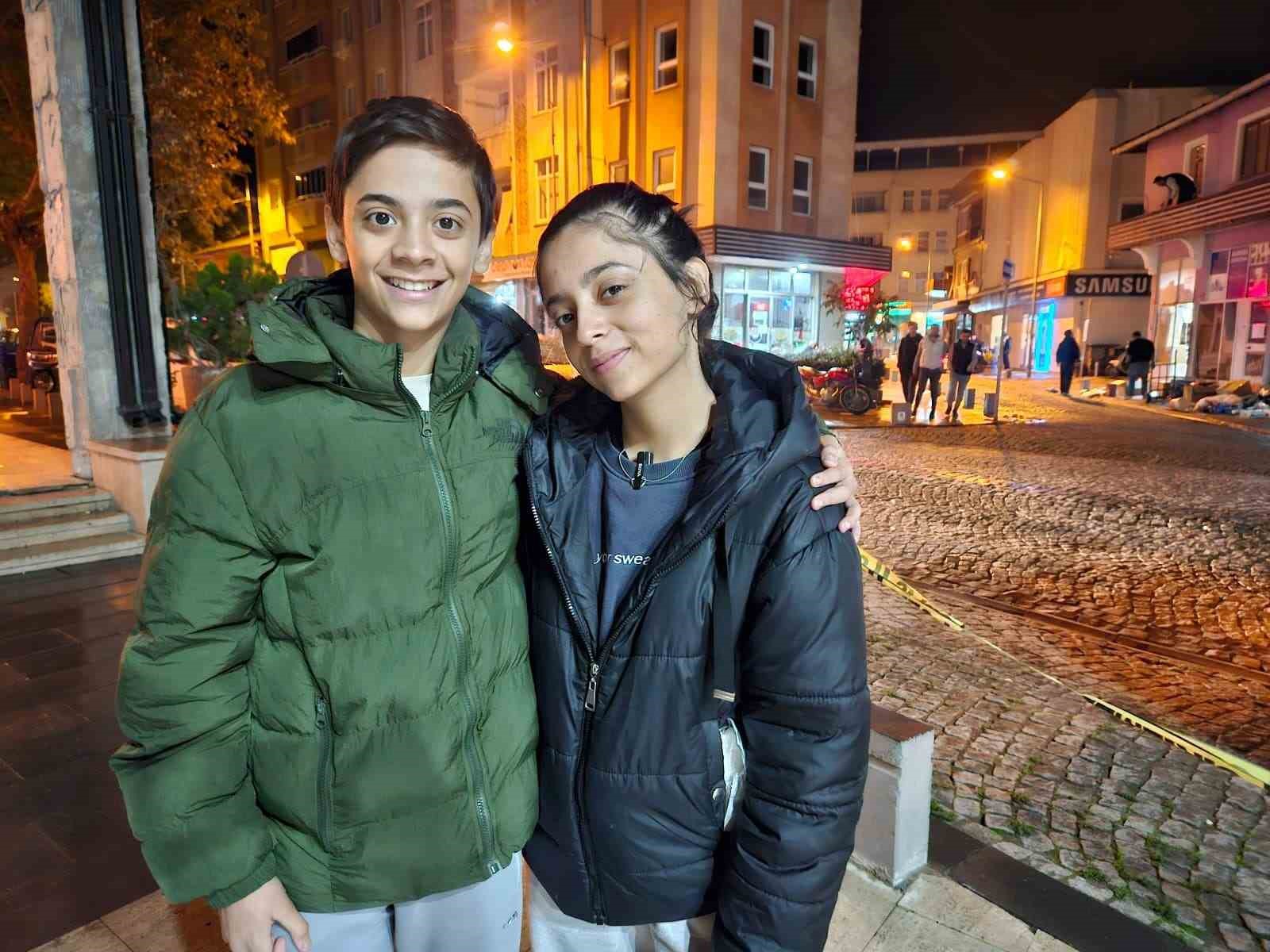 Kardeşler Enkaz Altında Kalmaktan Son Anda Kurtuldu