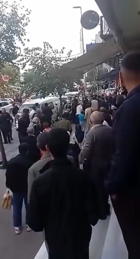 Düğünde aileler arasındaki kavga kameraya yansıdı