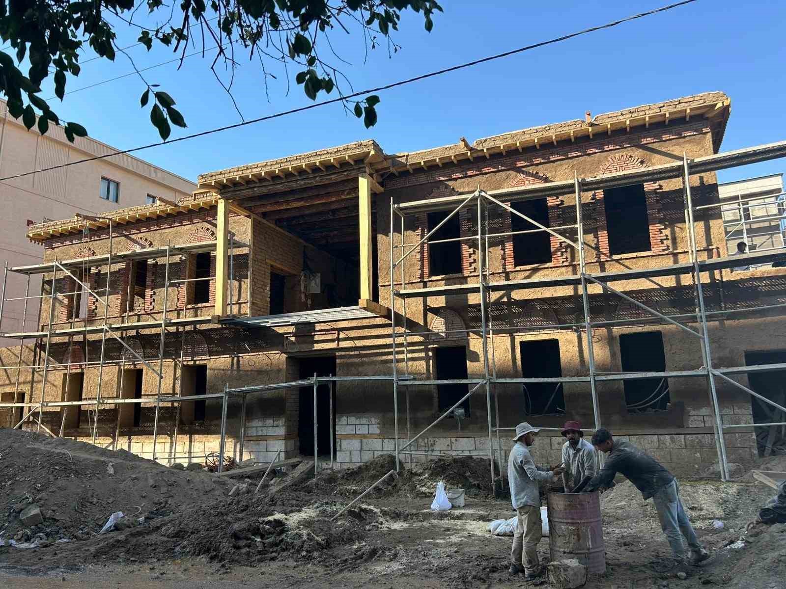 Van’da Tahir Paşa Konağı’nın %85’i Tamamlandı