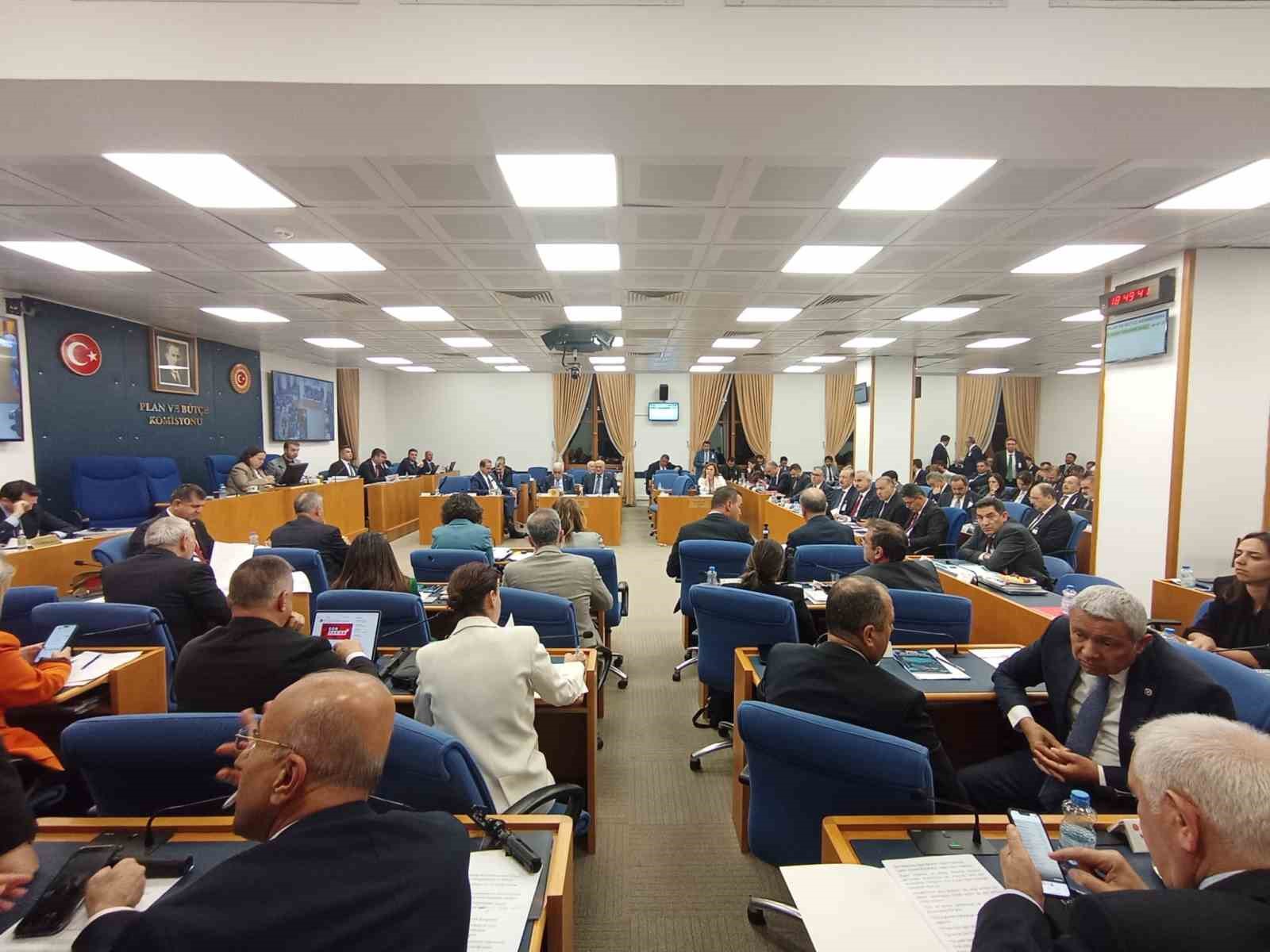 TBMM Plan ve Bütçe Komisyonu’nda ‘Kürt illeri’ tartışması