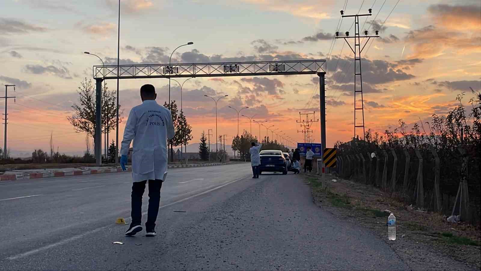 Karaman’da otomobilin çarptığı yaşlı kadın hayatını kaybetti