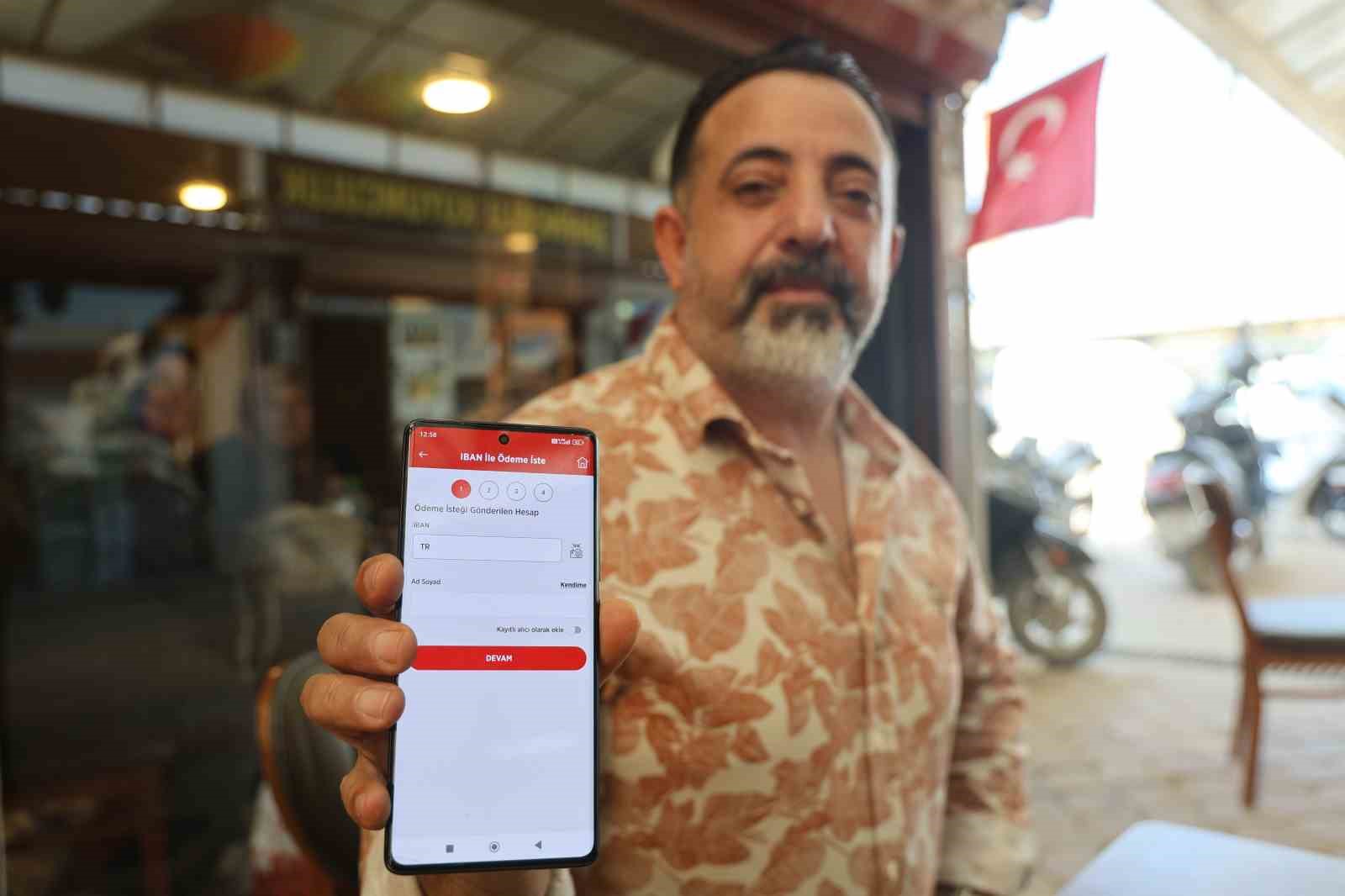 Aracını satmak isterken dolandırıcının tuzağına düşen vatandaş, bakiyesi yetersiz olunca dolandırılmaktan kurtuldu