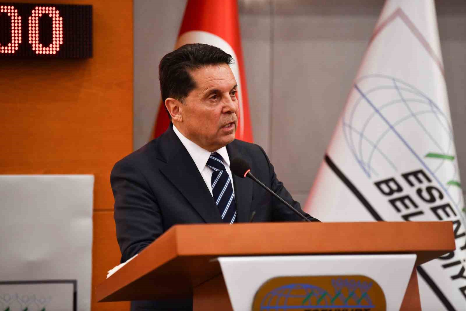 Ahmet Özer tahliye edildi