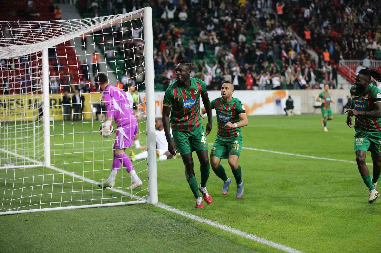 Amedspor, Hatayspor’u 2-1 mağlup etti