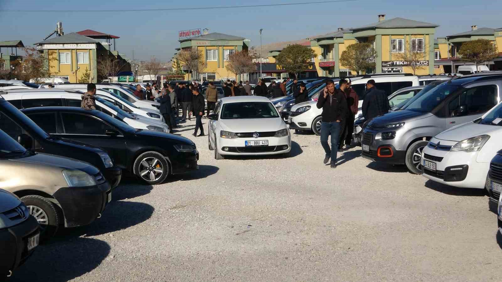 Van’da ikinci el araç fiyatları cep yakıyor!