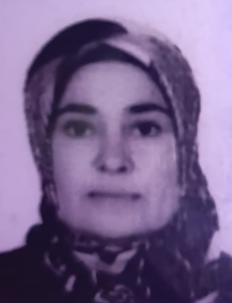 Denizli’de ağaçtan düşen talihsiz kadın yaşamını yitirdi