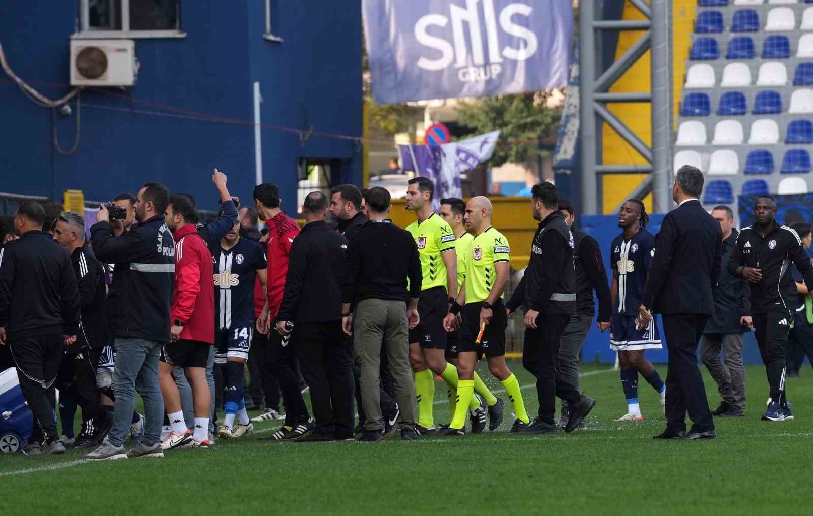 Sarıyer’den, Vanspor FK maçının hakem heyeti hakkında soruşturma talebi