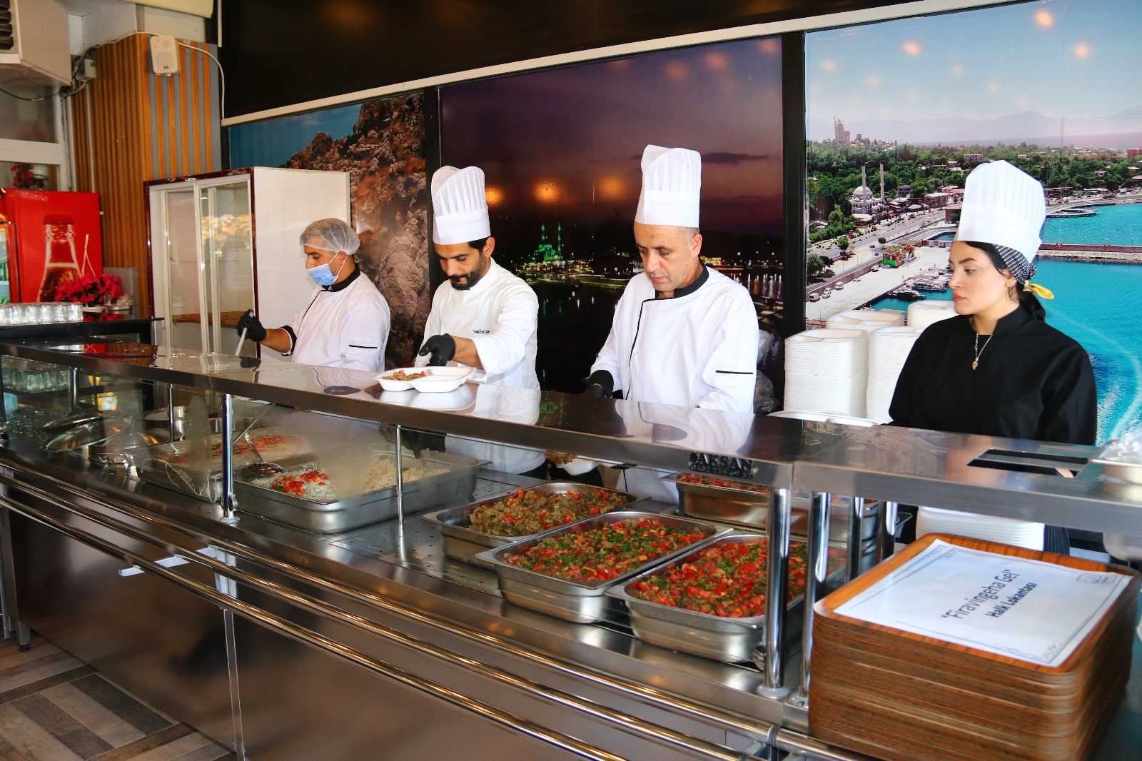 Edremit’te bir ilk: Halk Lokantası açıldı