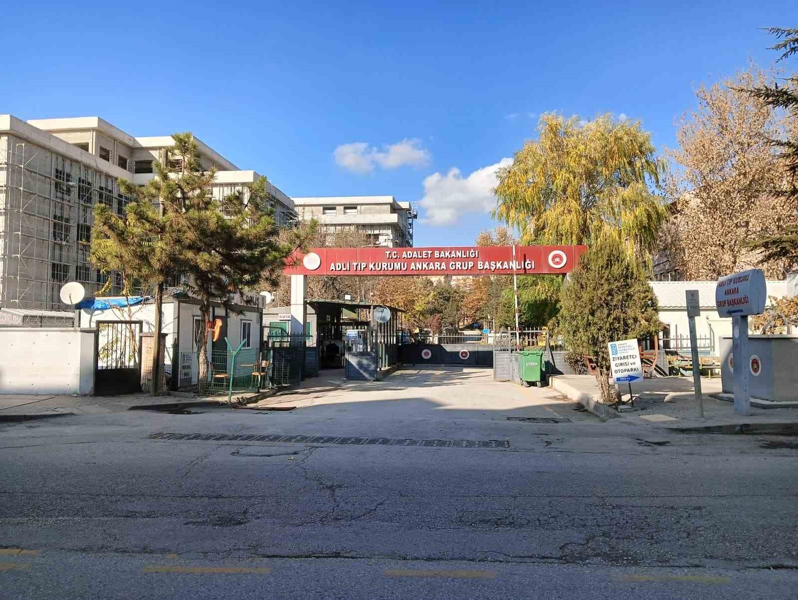 Ankara’da yangında mahsur kalan ev sahibi hayatını kaybetti