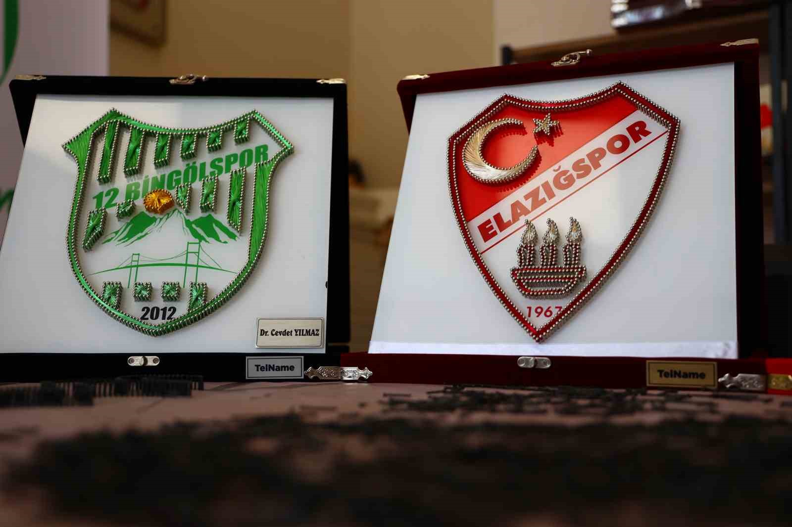 Hobisini sanata dönüştürdü, 500’ü aşkın eseriyle Türkiye’nin sayılı filografi ustalarından biri oldu