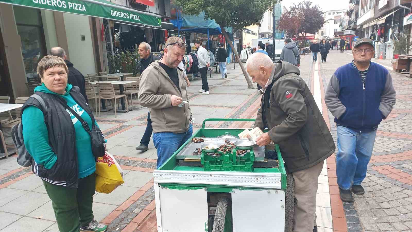 Yarım asırlık emeğin hikayesi: Ustasından öğrendi, ömrüne meslek oldu
