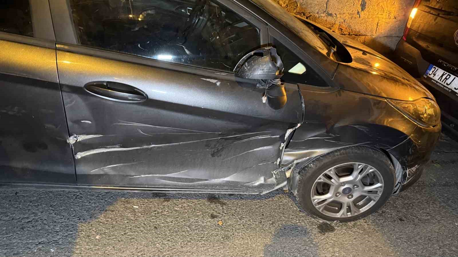 Eyüpsultan’da sokağa dalan vinç dehşet saçtı: Mahalleli sokağa döküldü