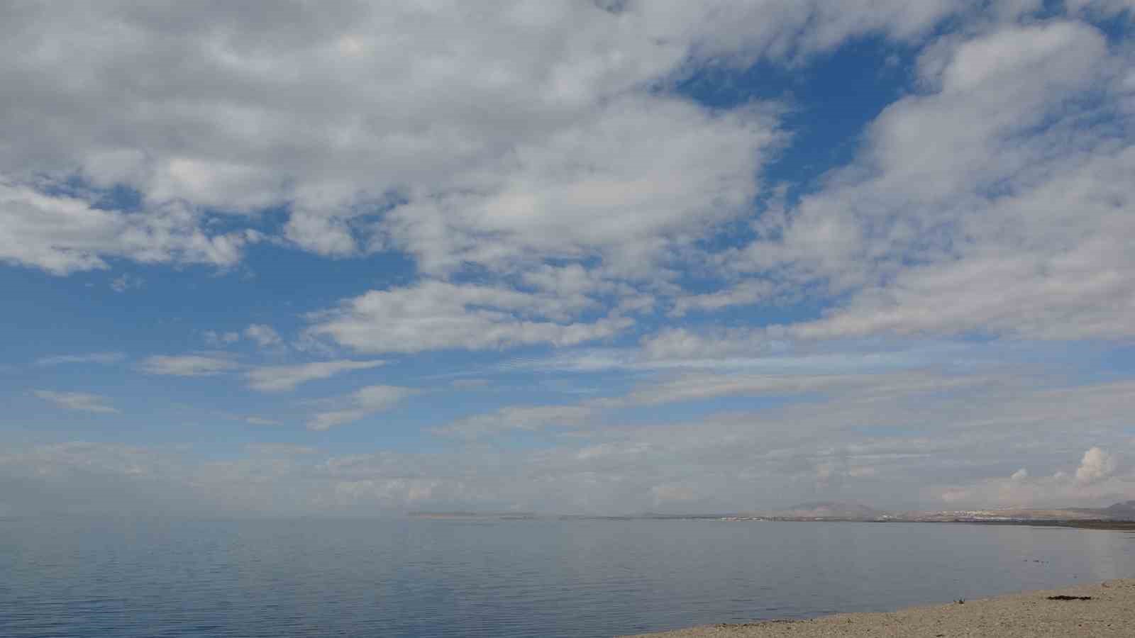 Van semalarında bulut ve ışık şöleni: Gündüz bulutların dansı, akşam büyülü manzaralar