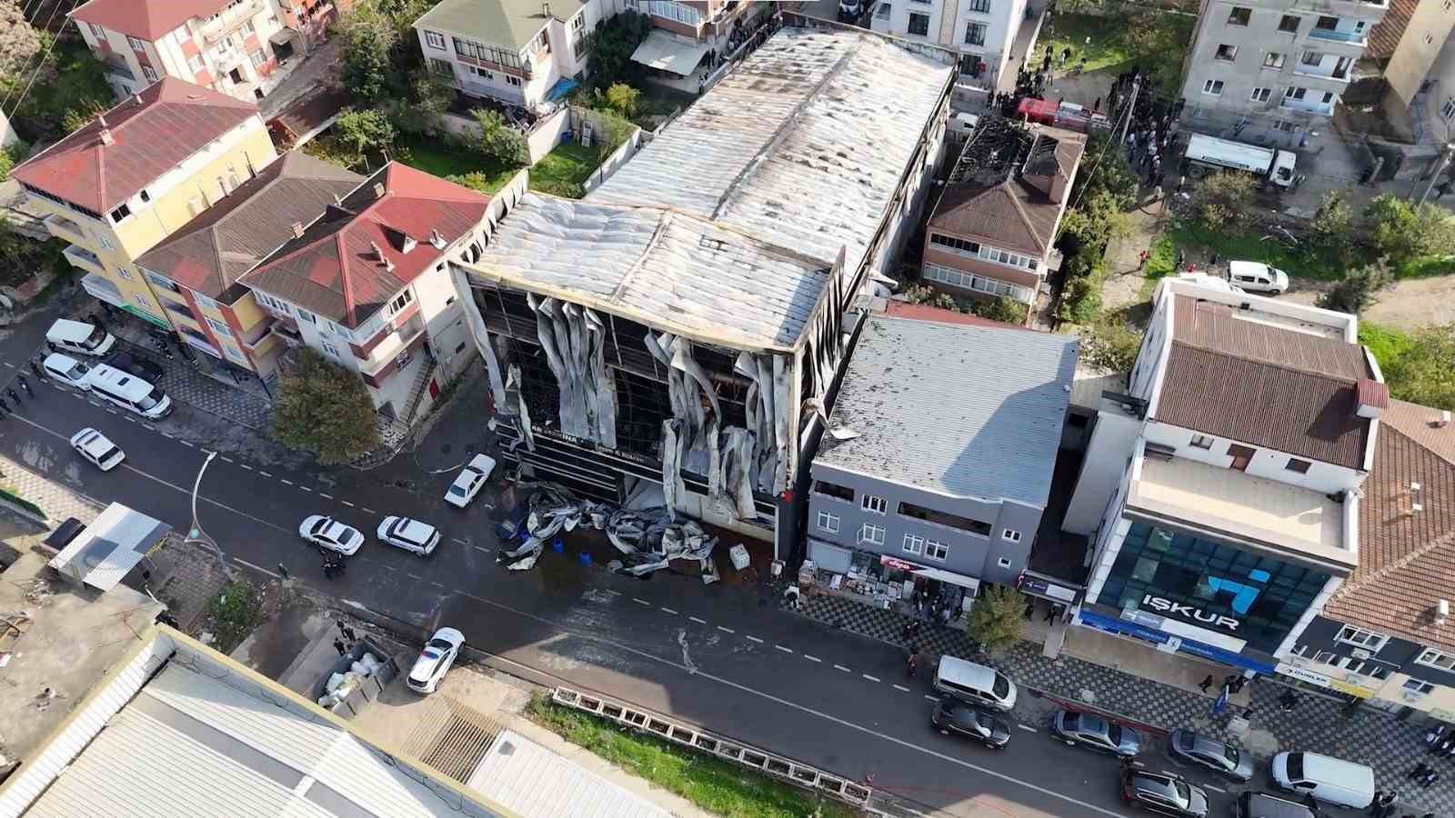 Kocaeli’de 6 kişiye mezar olan parfüm dolum tesisinin içi görüntülendi