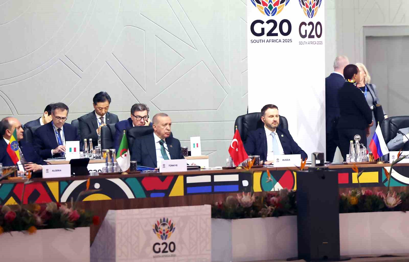 Cumhurbaşkanı Erdoğan: “G20’yi daha fazla sorumluluk üstlenmeye davet ediyorum”