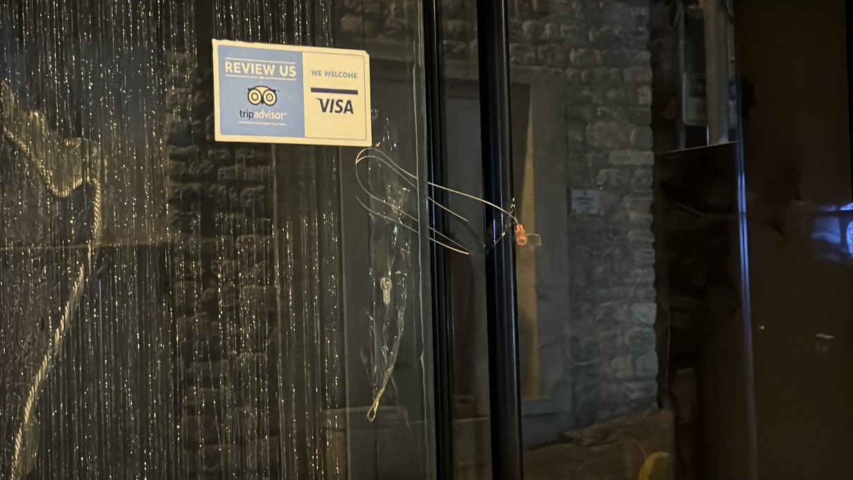 Fatih’te Böcek ailesinin kaldığı otel mühürlendi