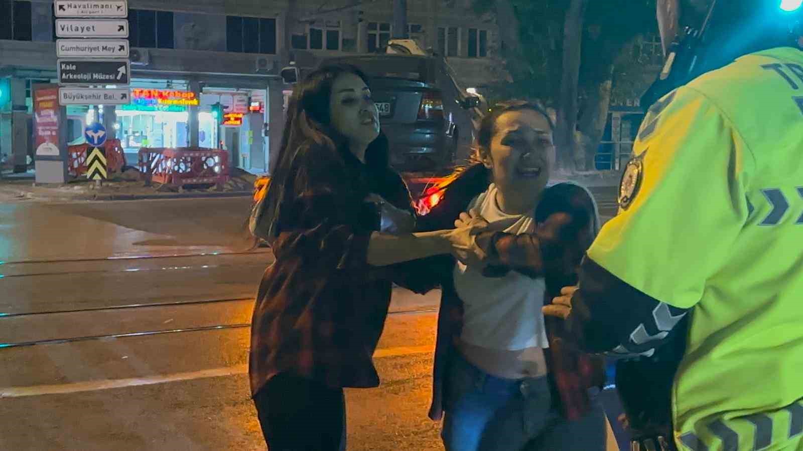 Polisin alkollü yolcuyla imtihanı