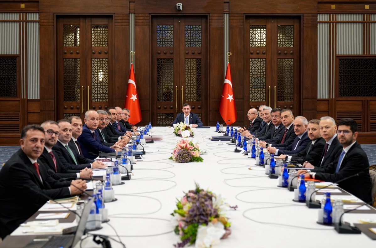 Bakan Işıkhan: “Sürdürülebilir büyümeyi hedefleyen ekonomi programımızı kararlılıkla uygulamaya devam edeceğiz”