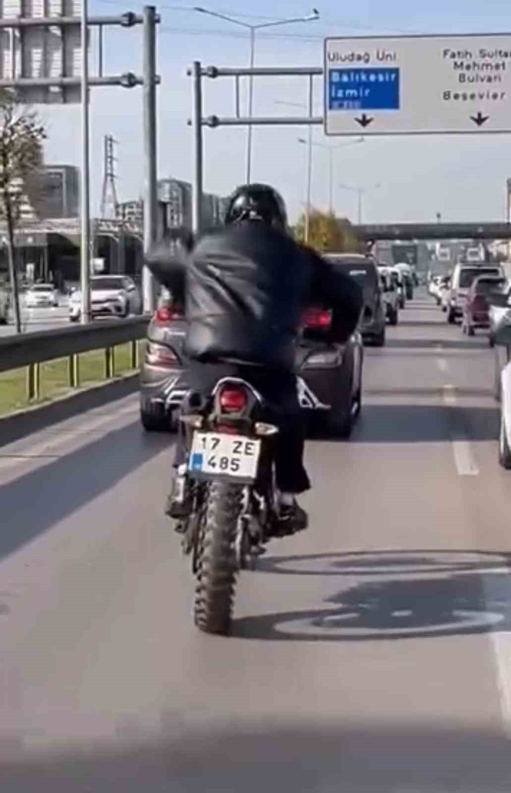 Bursa’da trafikte ilginç anlar!