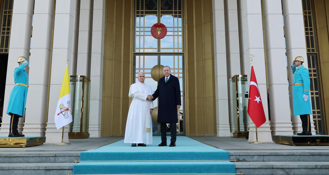 Cumhurbaşkanı Erdoğan, Vatikan Devlet Başkanı Papa 14. Leo’yu resmi törenle karşıladı