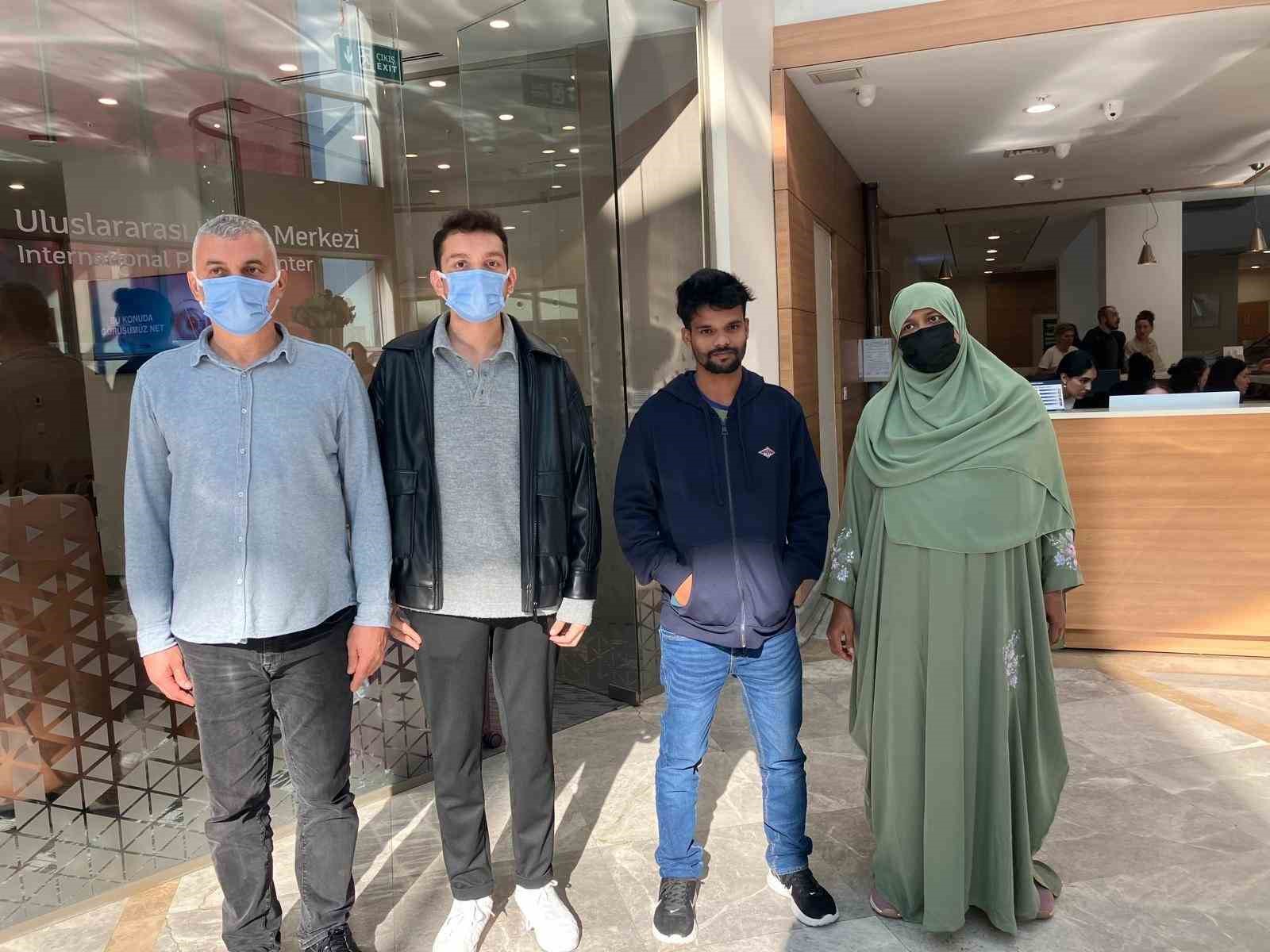 Çapraz nakille hayata tutundular