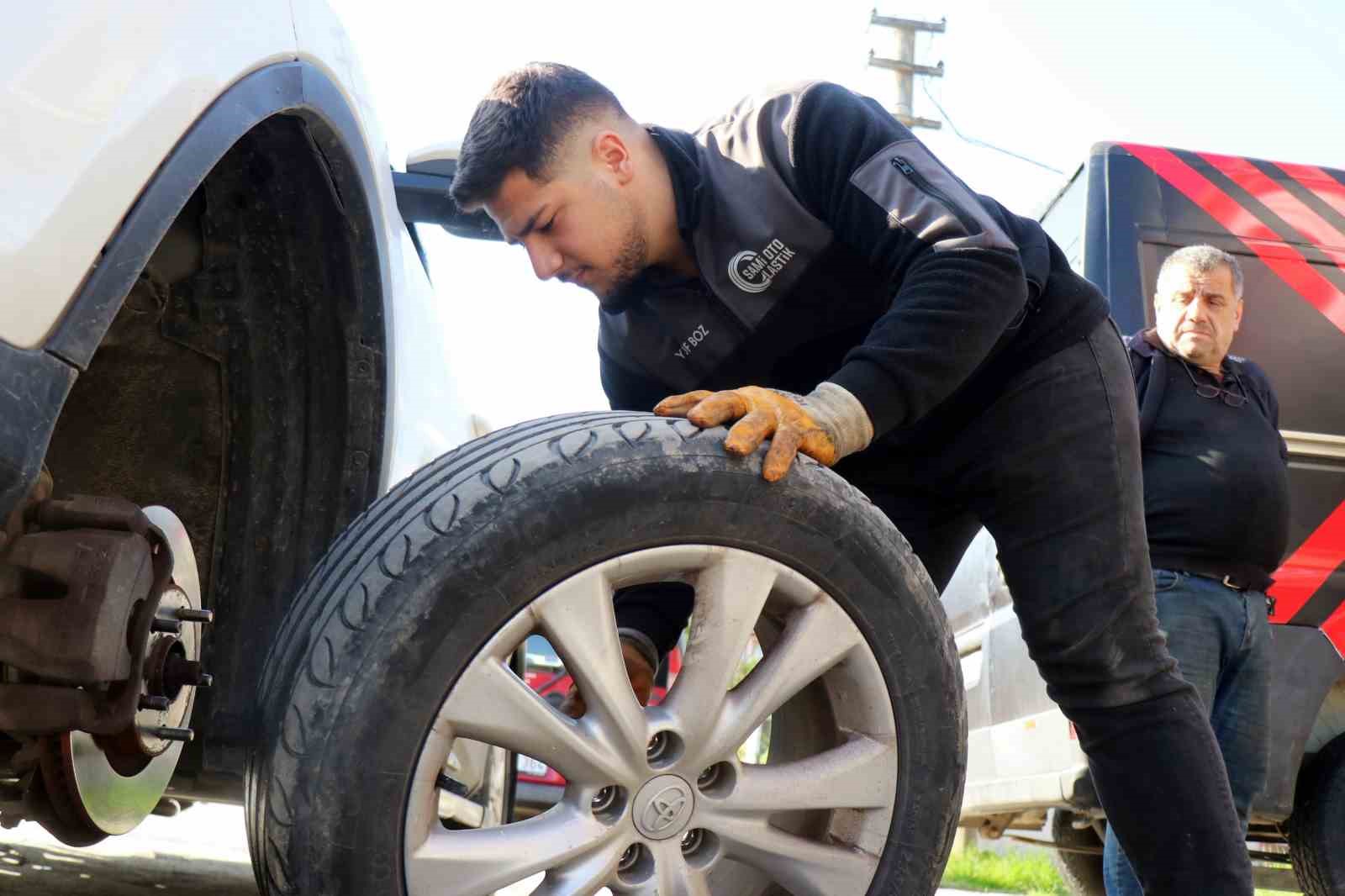 Ceza yemek istemeyen sürücüler dikkat: Zorunlu kış lastiği uygulaması başladı