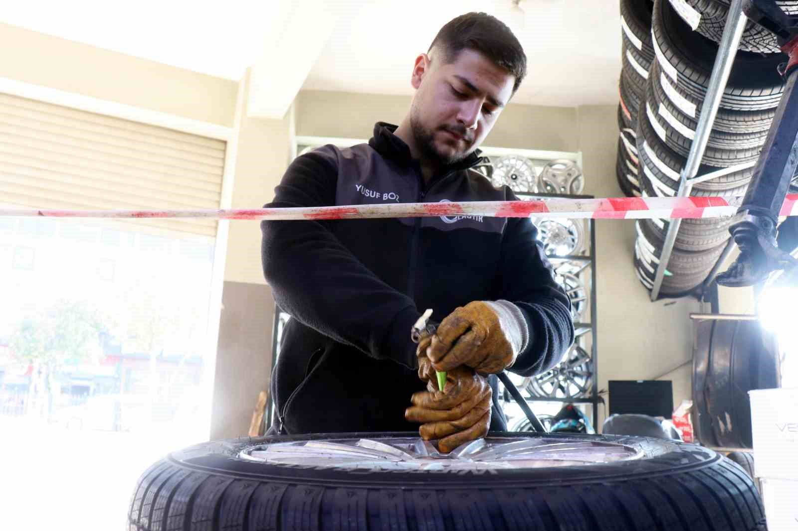Ceza yemek istemeyen sürücüler dikkat: Zorunlu kış lastiği uygulaması başladı