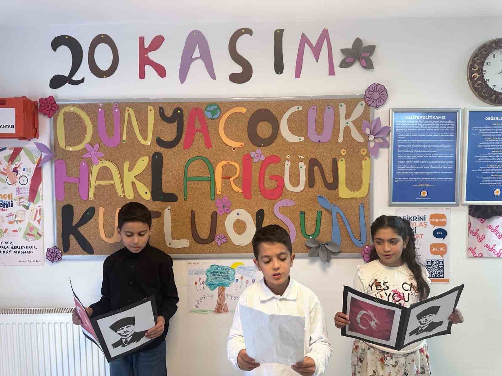 Muradiye’de Dünya Çocuk Hakları Günü Kutlandı