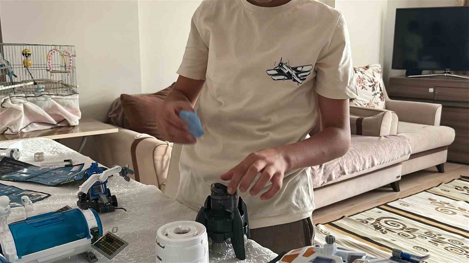 Mars’ı yaşanabilir hale getirmek için proje geliştiren 11 yaşındaki dahi Türk’e, ABD üniversitesinden eğitim daveti