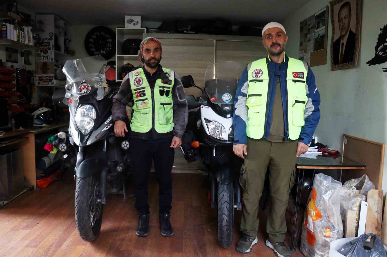 Sigarayı bıraktı, motosikleti ile 250 bin kilometre yol yaptı: Son durağı umre oldu