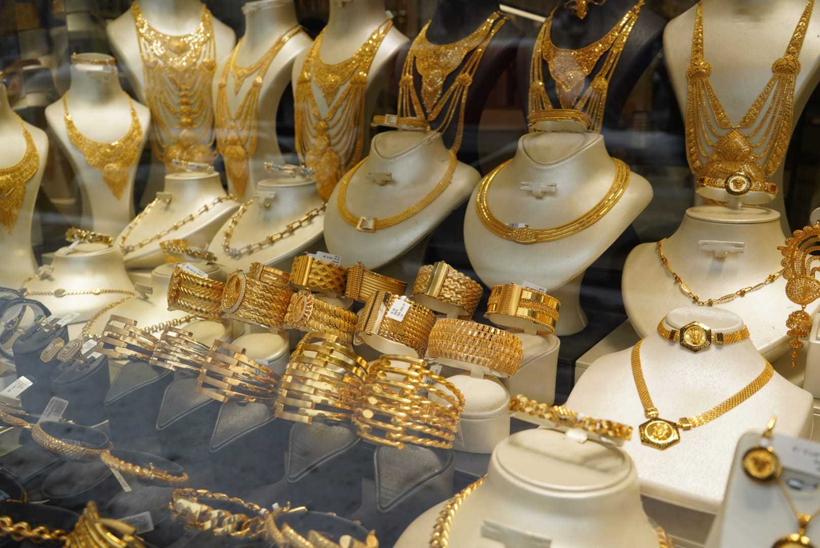 Altın 3 haftanın zirvesinde: Ons 4 bin 126 doları aştı