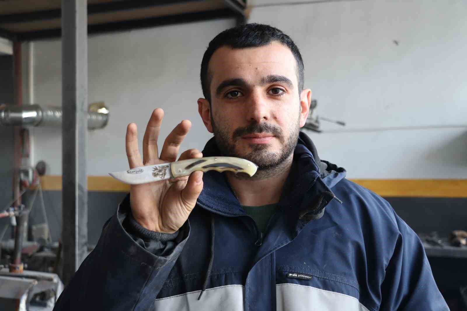 Ünü ülke sınırını aşan Sivas bıçağına modern dokunuş