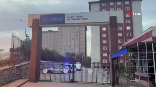 Yurdun 4’üncü katından düşen Hakkarili genç kız hayatını kaybetti