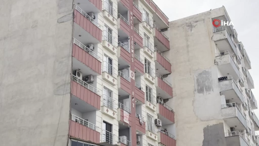 Anne, baba ve 5 yaşındaki çocukları silahla vurulmuş halde ölü bulundu