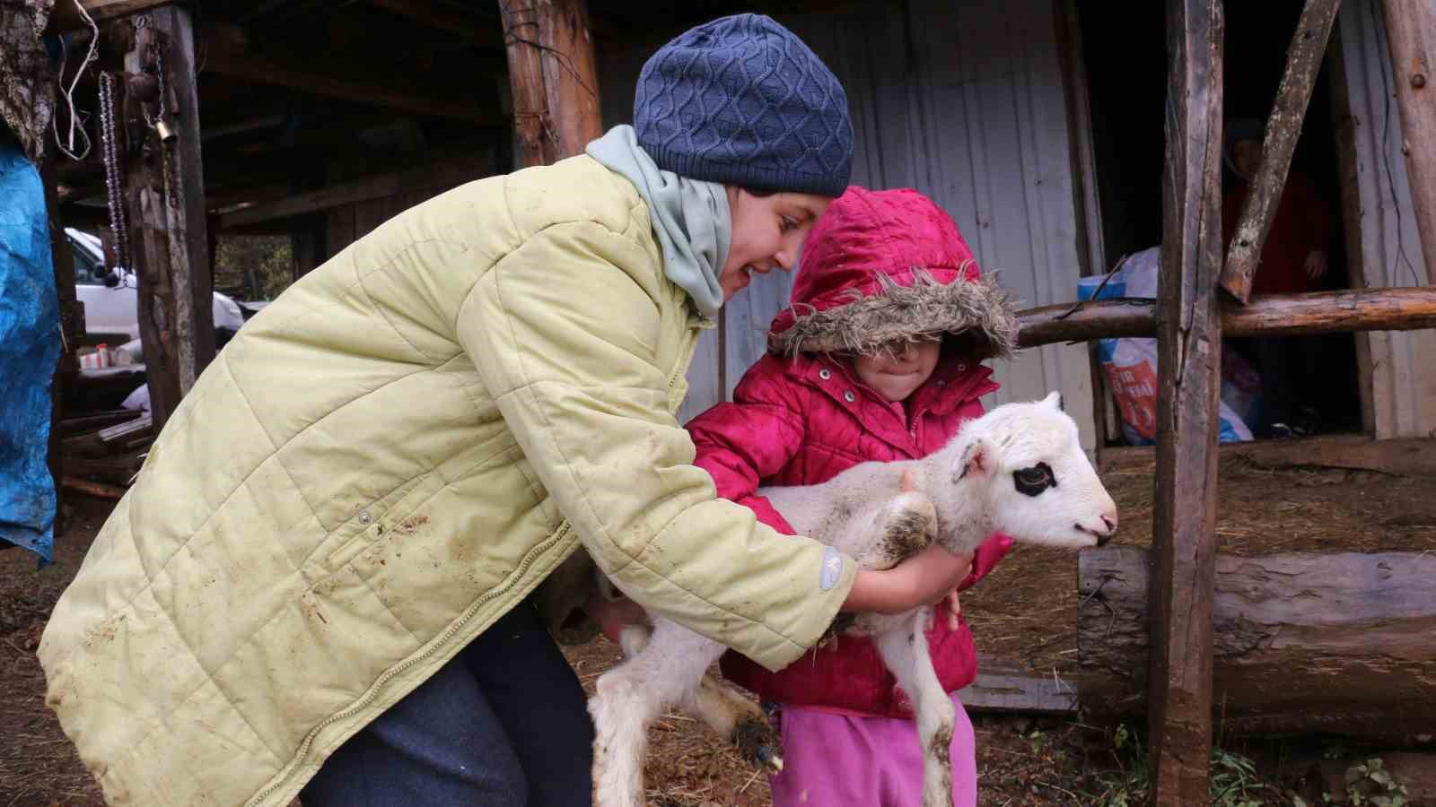 Yaylalardan köylere göç başladı